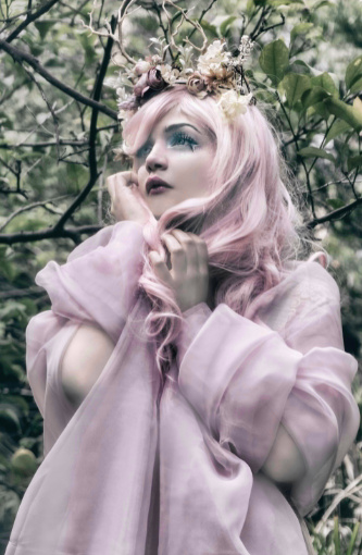 הפקת אופנה בסגנון פנטזיה