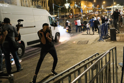 רימוני הלם במהומות במזרח ירושלים בחודש מאי