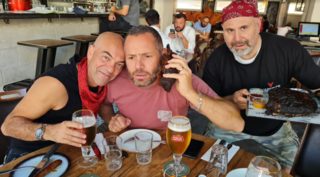 הרווי סנדלא גל תורן ופבלו רוזנברג בהארוויס.