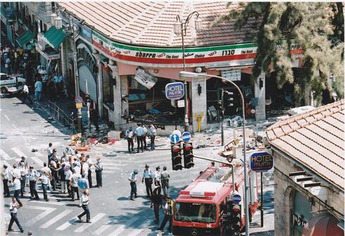 הפיגוע בסבארו, אוגוסט 2001