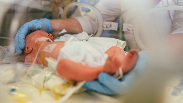הרופאים הצילו את חיי התינוק
